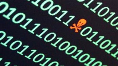 هجوم إلكتروني على بانيك وسرقة شفرة أصلية لتطبيقات أبل