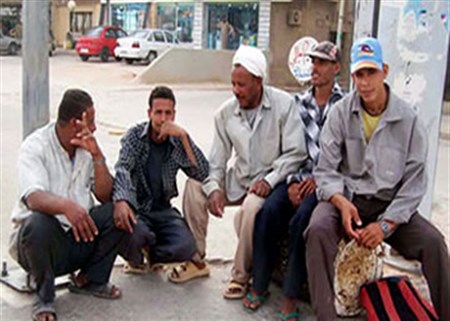 العراق يسلم العمالة المصريين مستحقاتهم