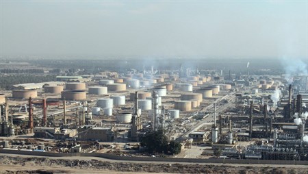 4.5 million Barrels per day is the targeted oil output of Iraq by 2014