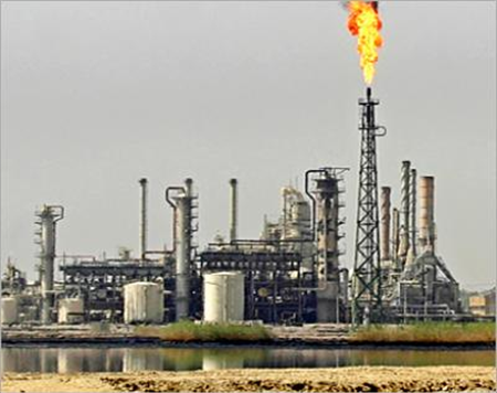 مسؤول عراقي: بي.بي تخصص 2.85 مليار دولار لتطوير حقل الرميلة في 2013