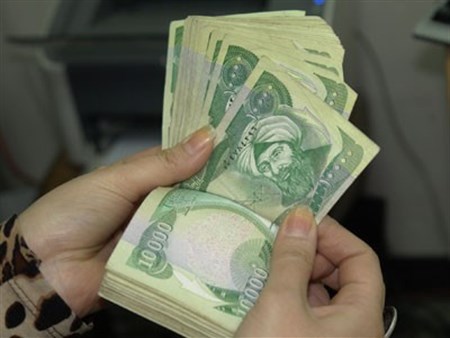 IRAQI ECONOMISTS SAY-CAN’T UNLINK USD FROM IQD